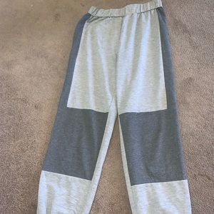 Shein Women’s size M colorblock sweatpants.